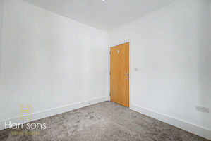 Photo 21- click for photo gallery